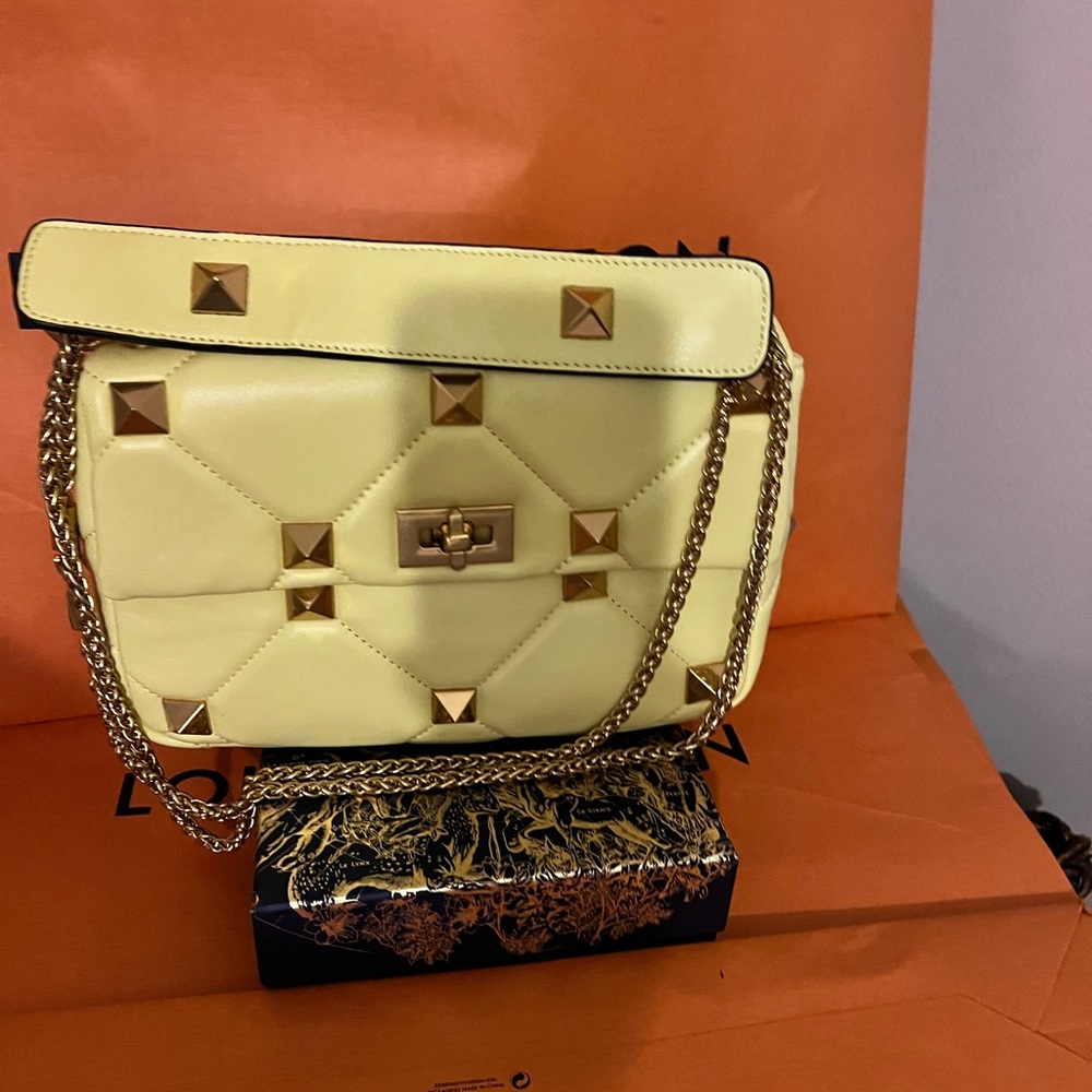 Amazing stud leather bag - Picture 5 of 5